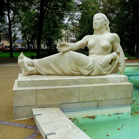 Statue d'Armand Joseph Bruat