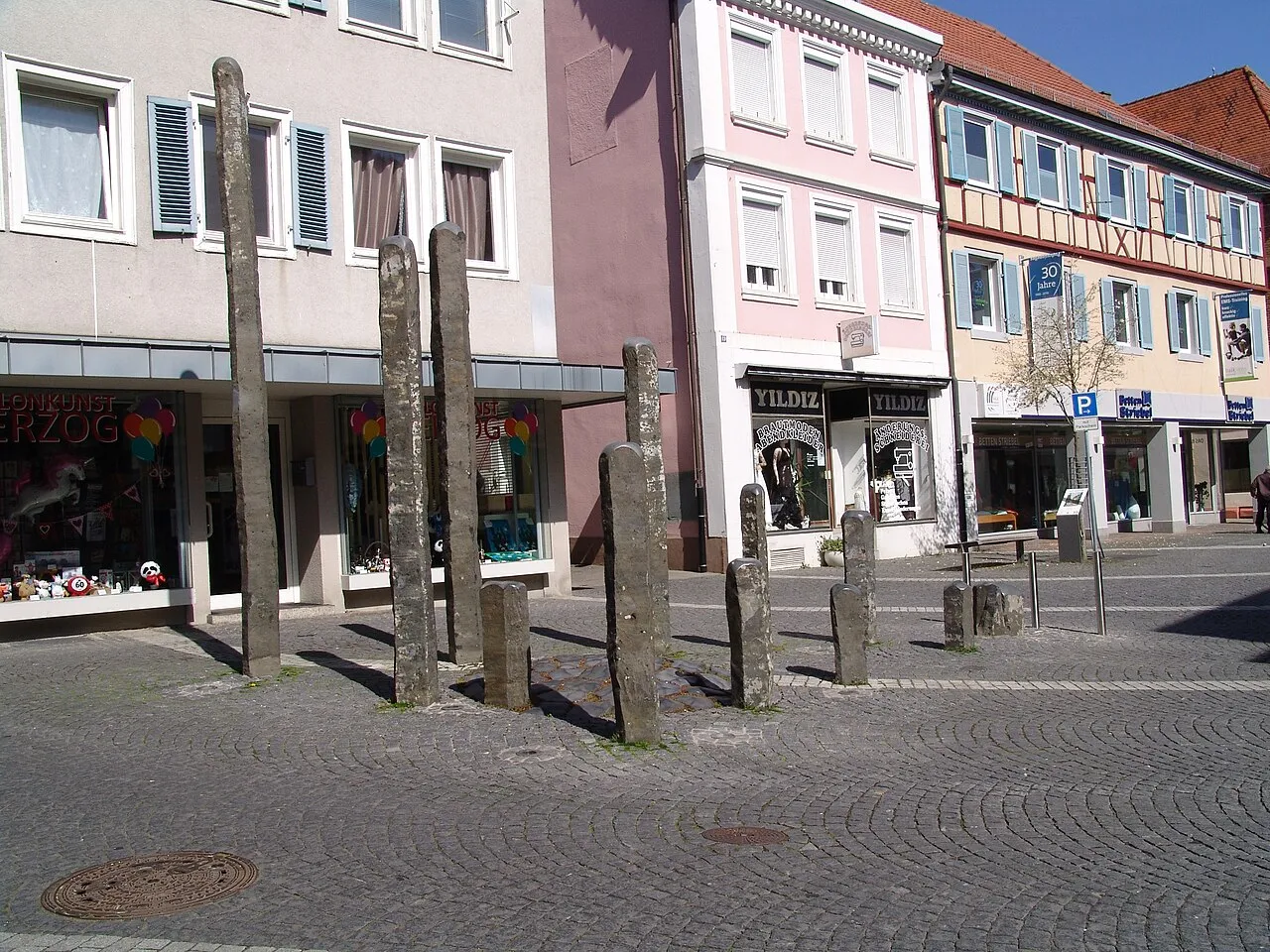 Einer trage des anderen Form
