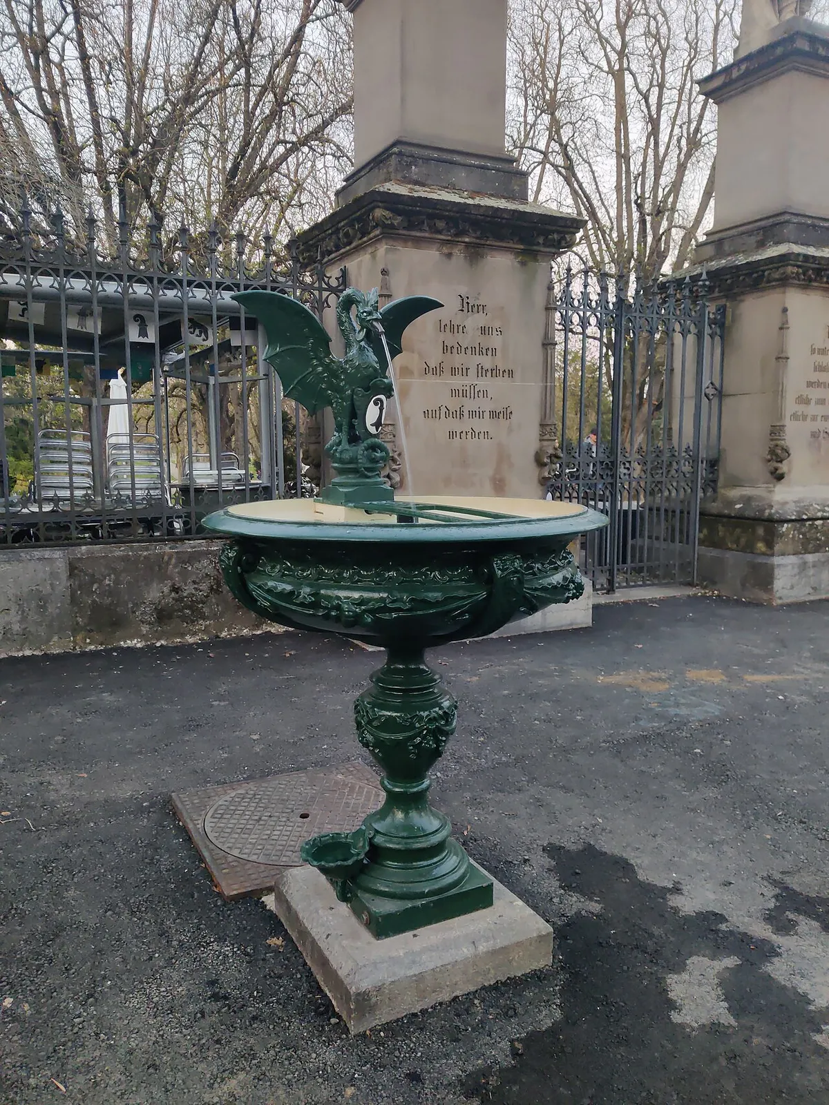 Basiliskenbrunnen