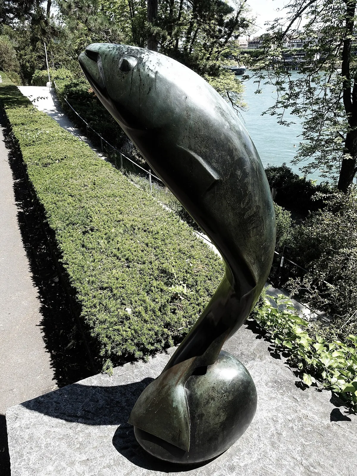Springender Fisch