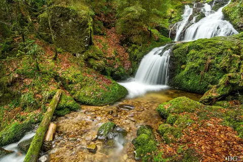 Cascade Charlemagne