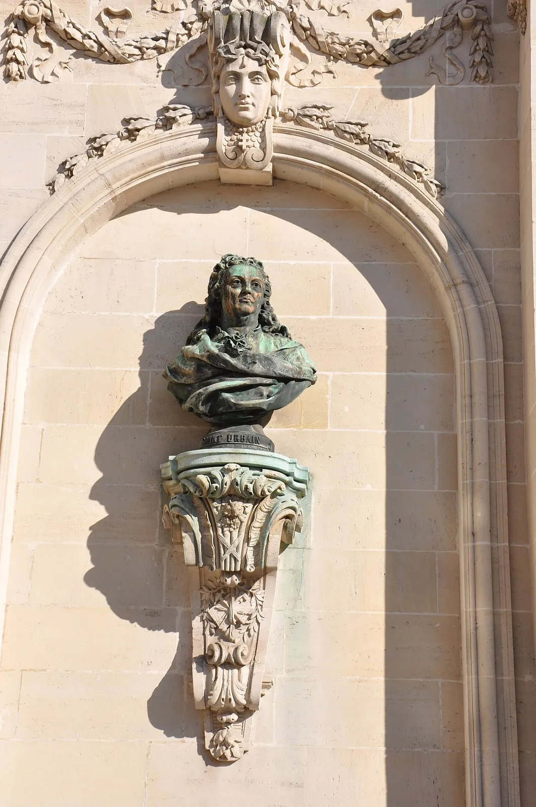 Buste de Ferdinand de Saint-Urbain