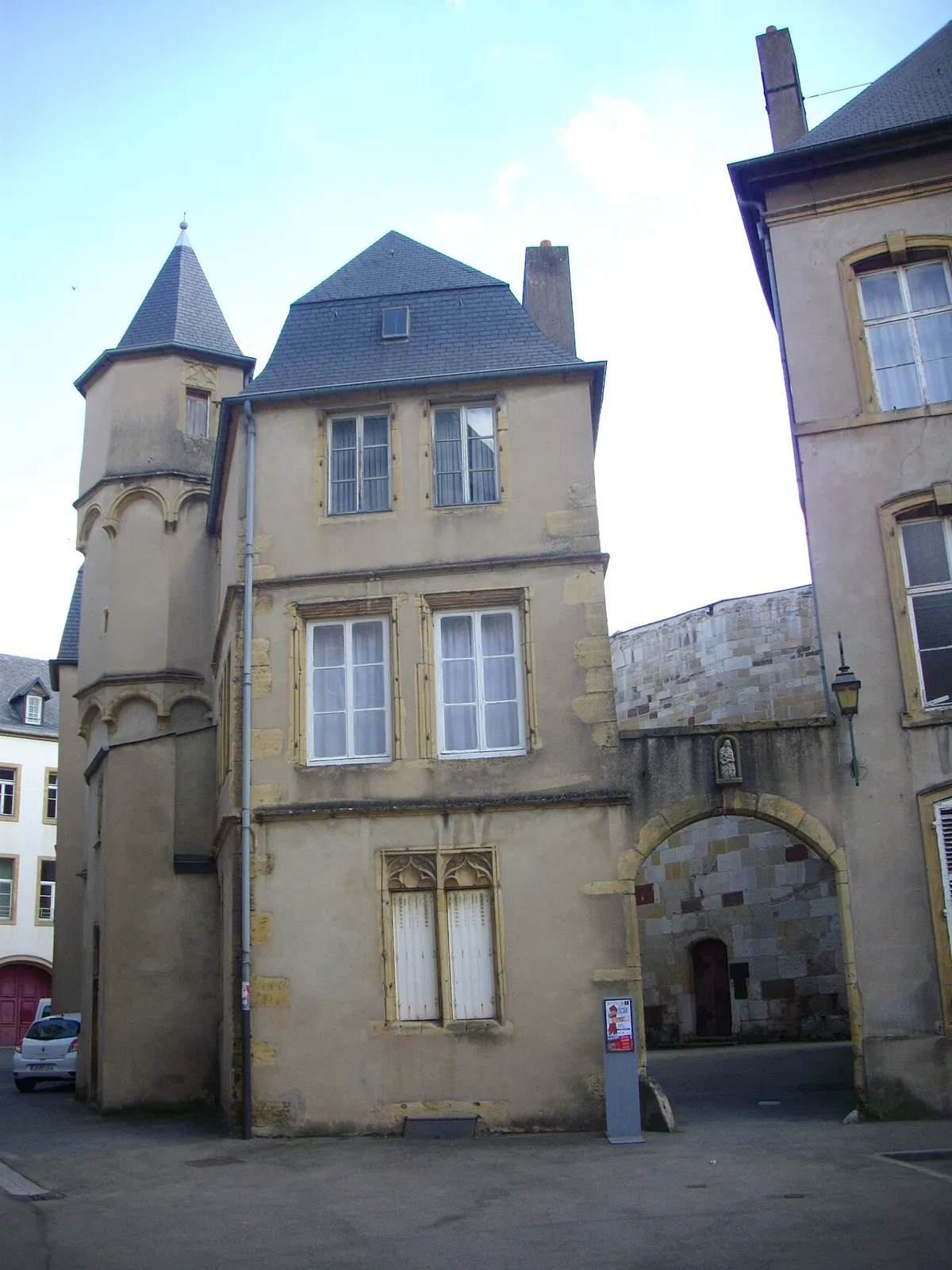 Hôtel de Raville (ancien)