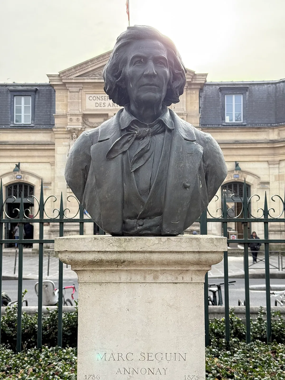 Buste de Marc Seguin