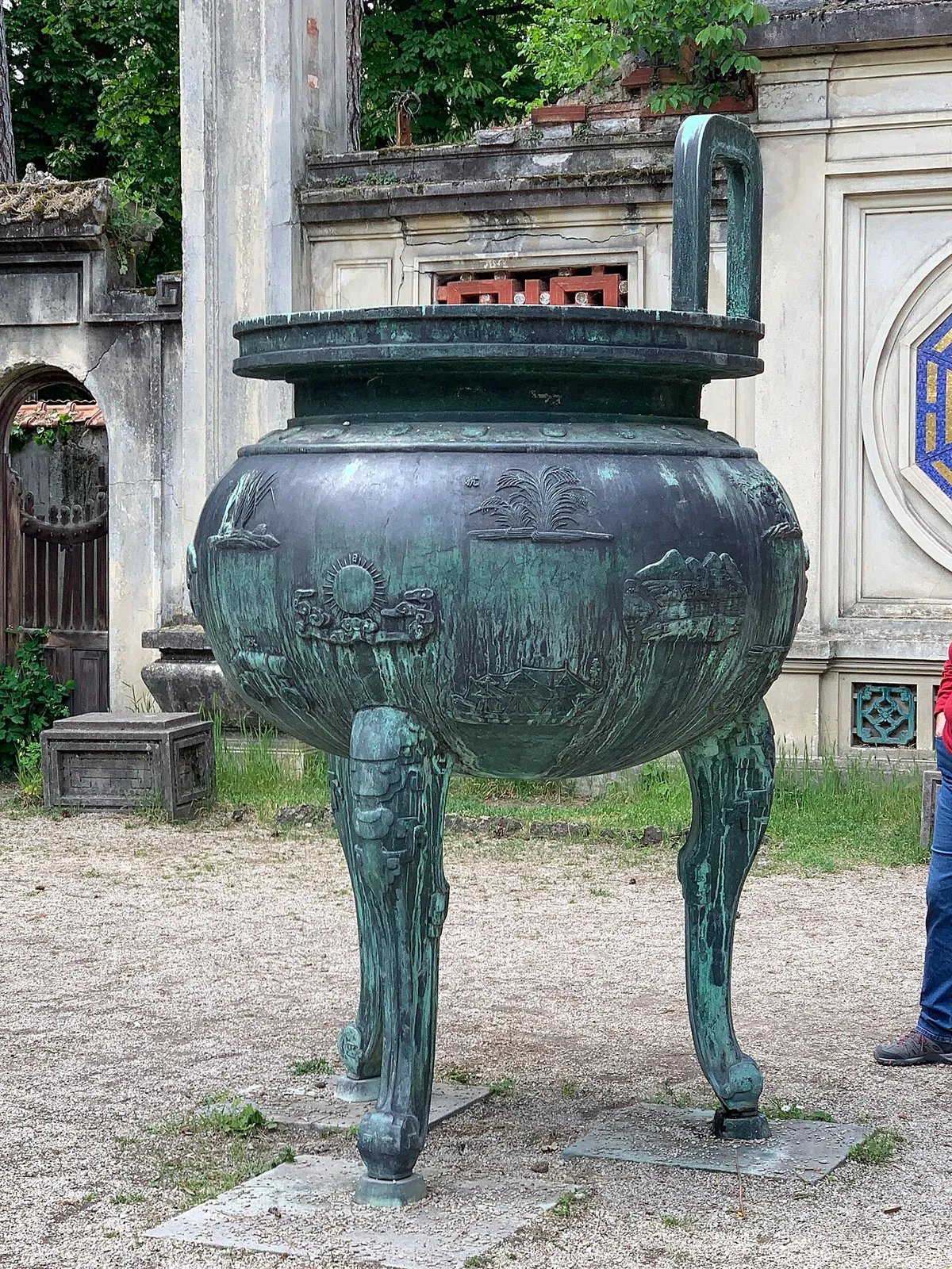 Urne du palais de Hué