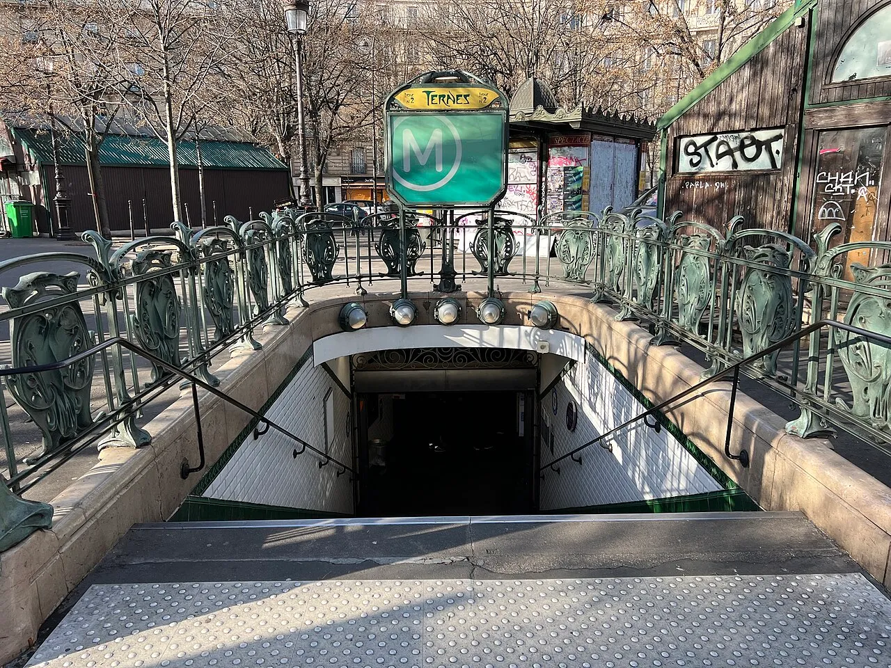 Métropolitain, station Ternes