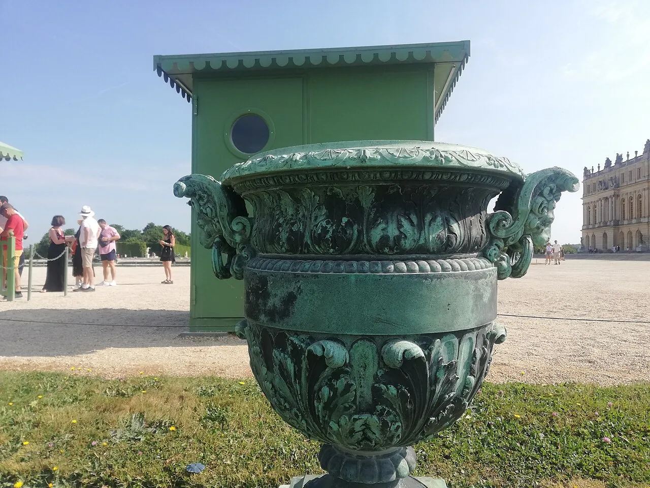 Vase aux protomés de lion