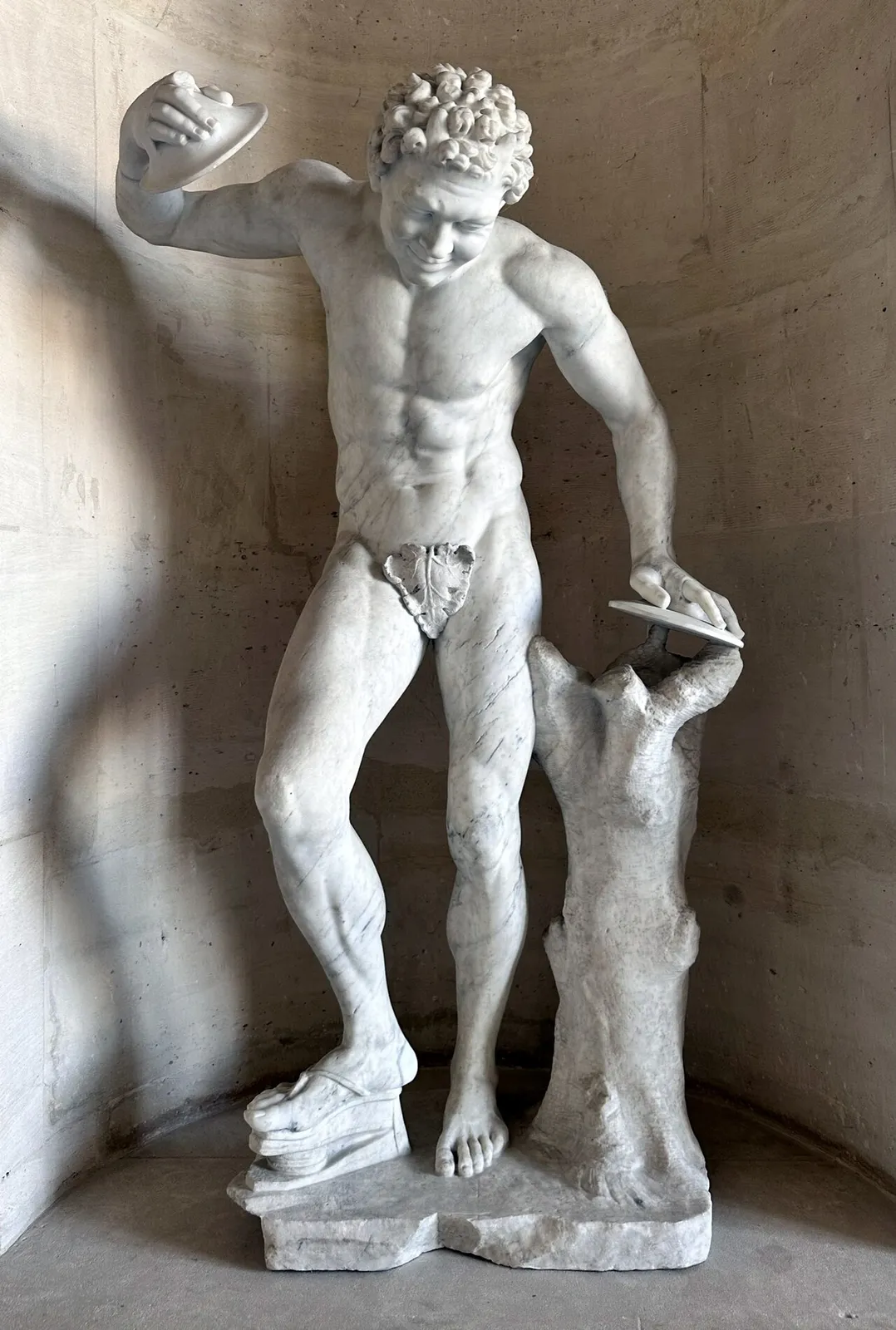 Nymphe et Amour tenant un carquois