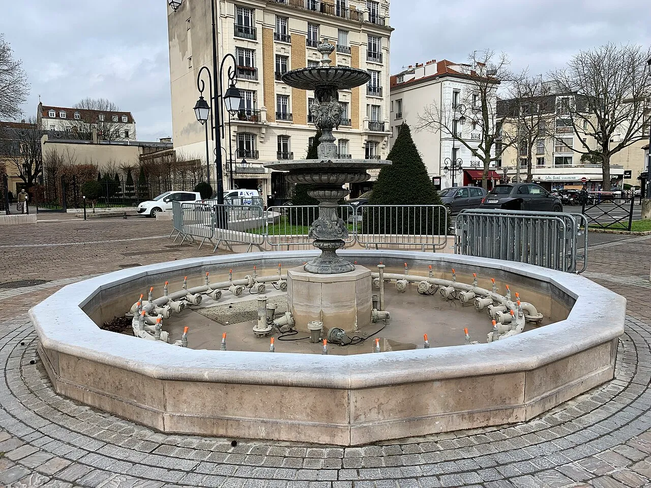 Les Bavardes au marché