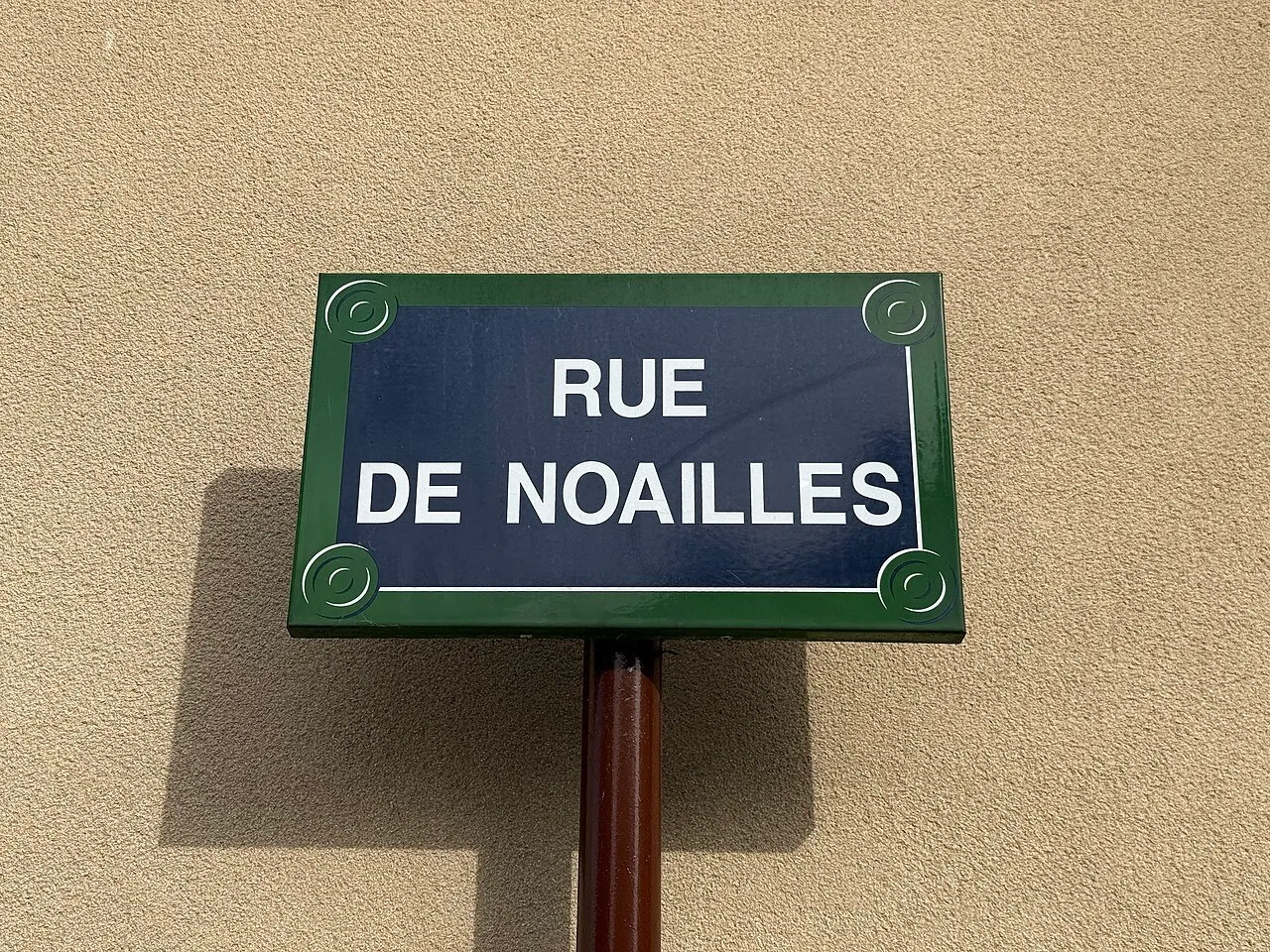 XIV au dessus du 25bis