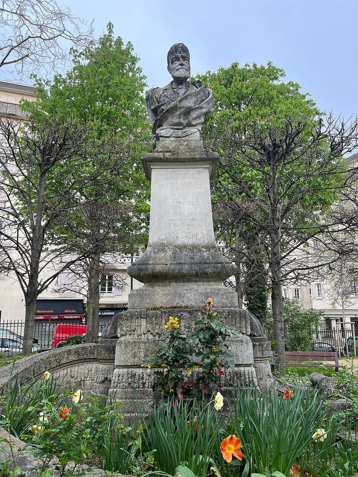 Monument de Léonor Ferme