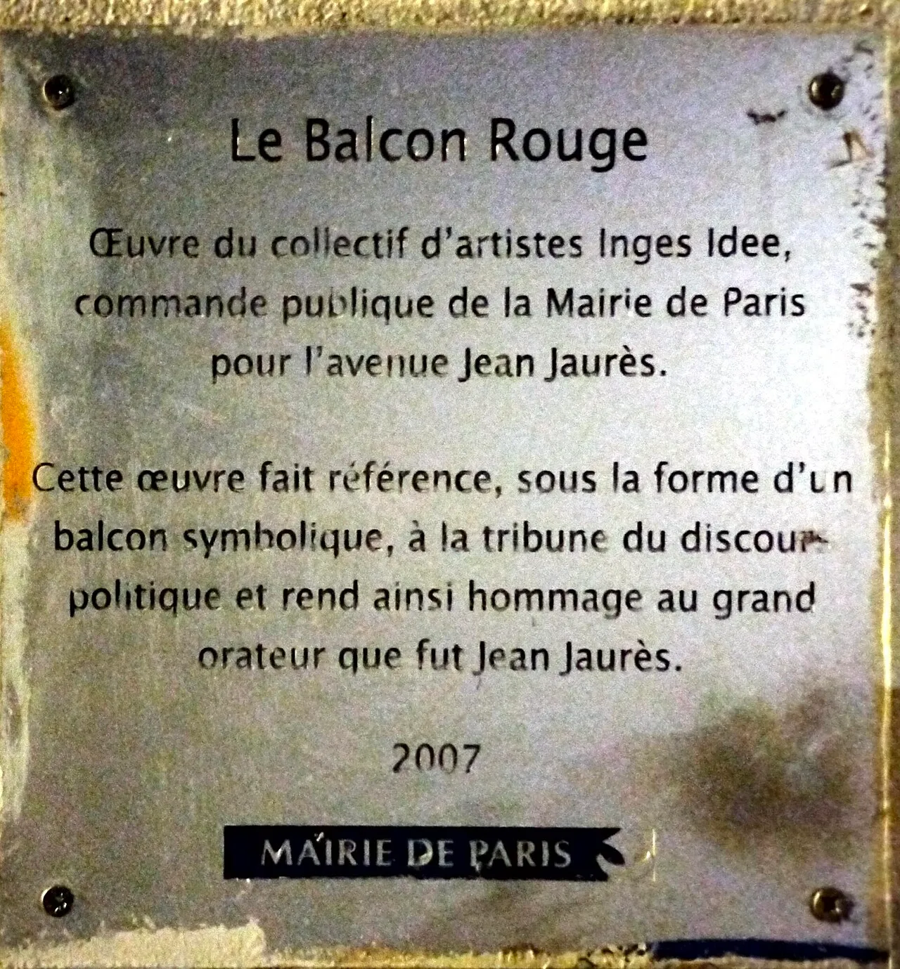 Le Balcon Rouge