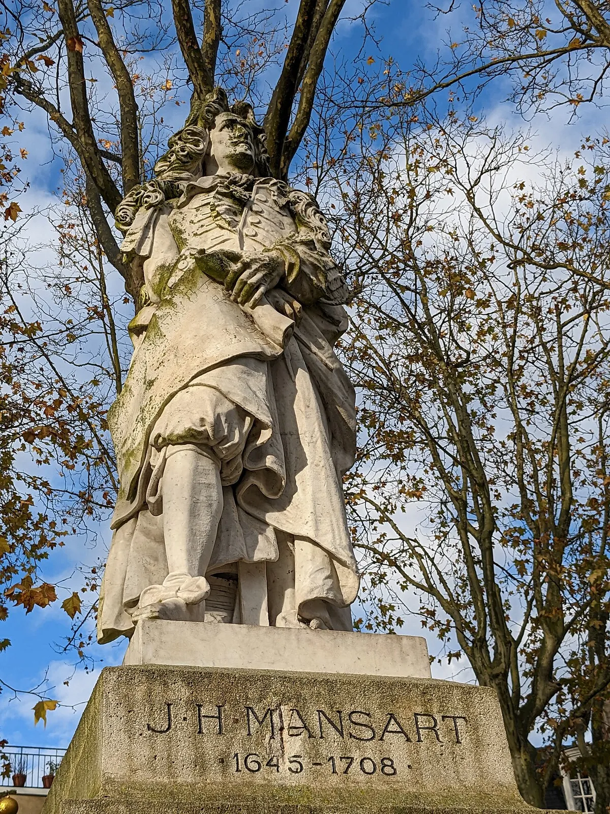 Statue de Jules Hardouin-Mansart