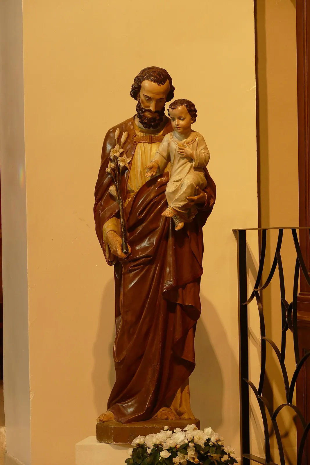 Statue de Saint-Michel