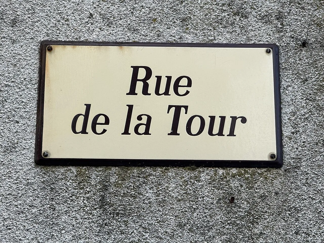 Tour en ruine