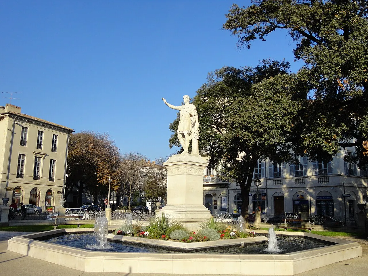 Statue d'Antonin le Pieux
