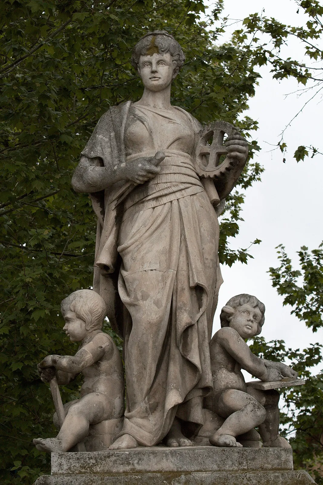 Statue allégorique - Industries et Arts Décoratifs