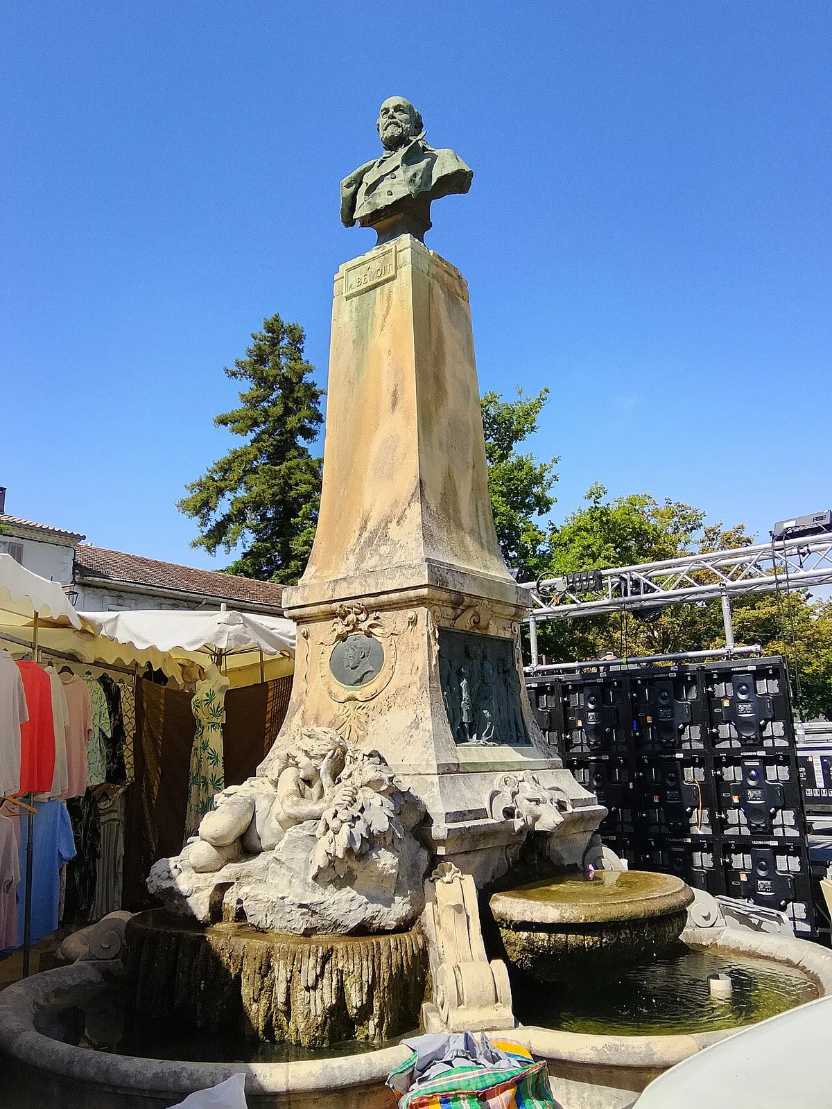 Buste d'Alphonse Benoit