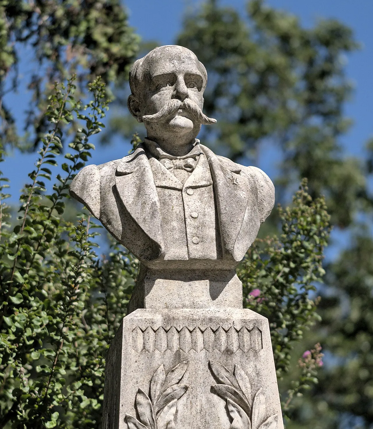 Dr J.Urpar