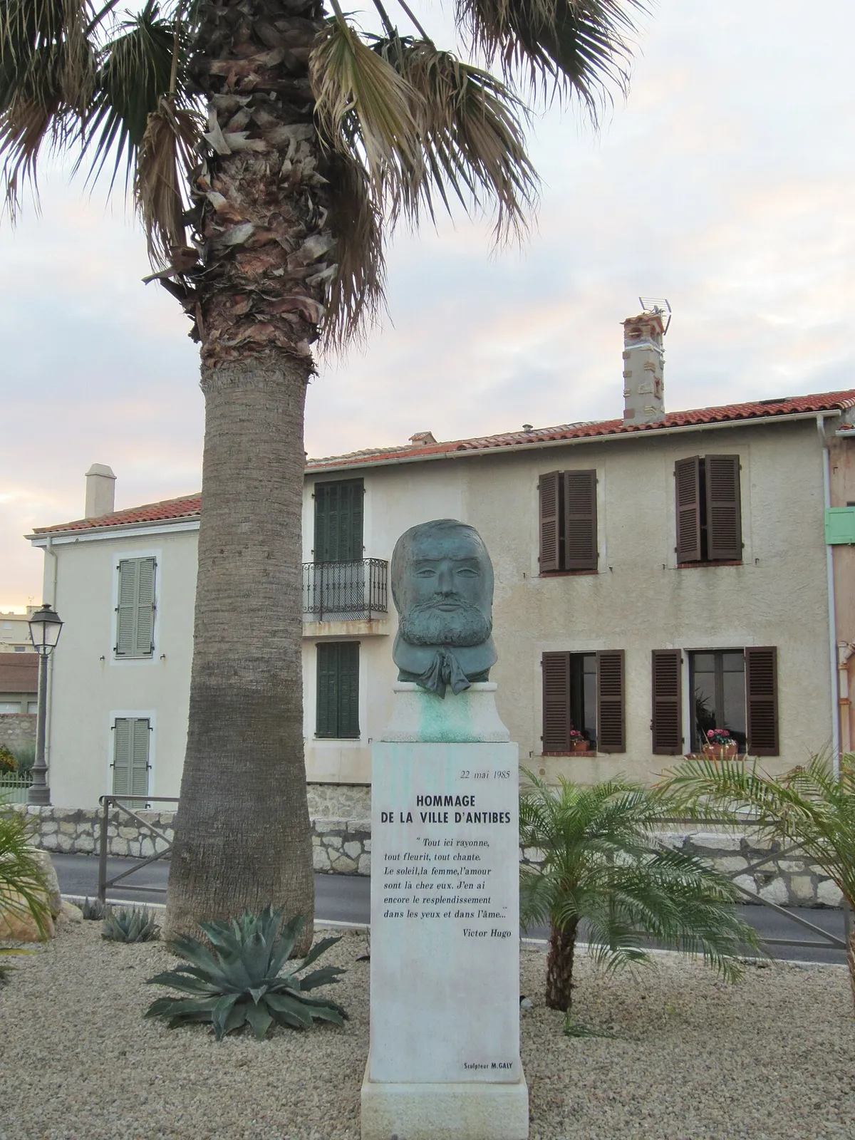 Victor Hugo