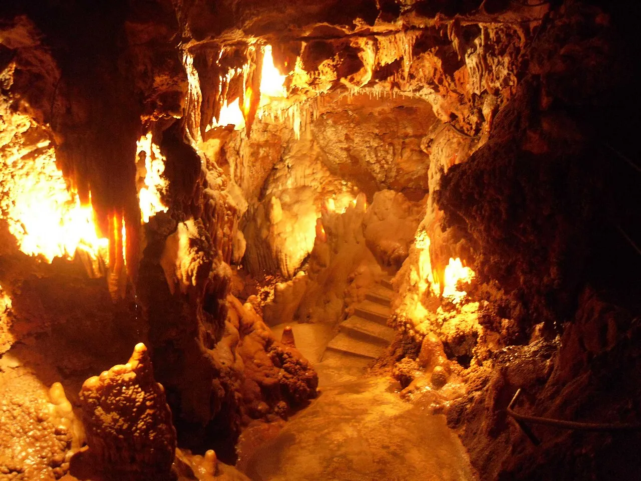 Grottes de Saint-Cézaire