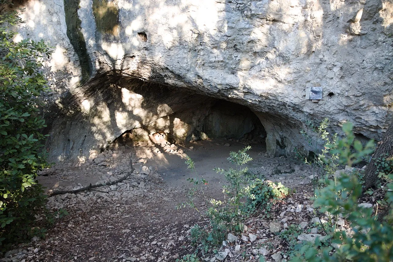 Grotte de Cabias