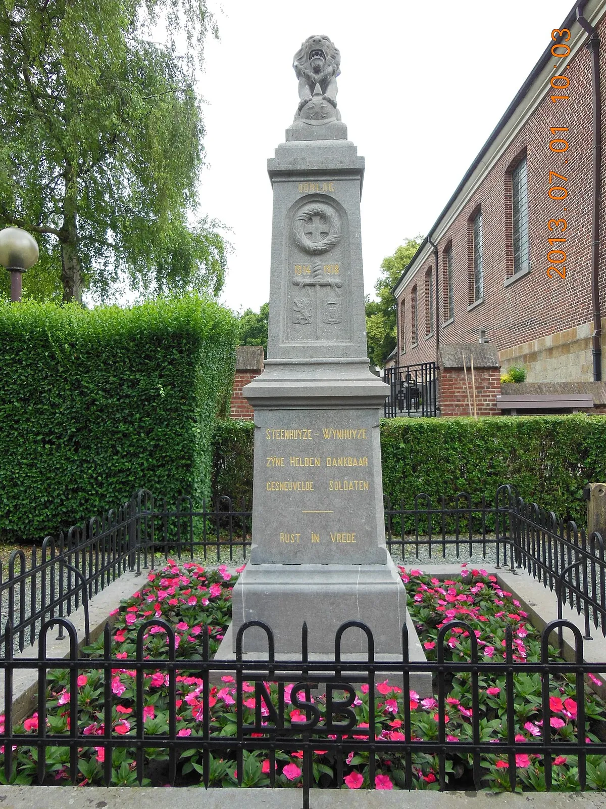 Kasteel Steenhuize-Wijnhuize