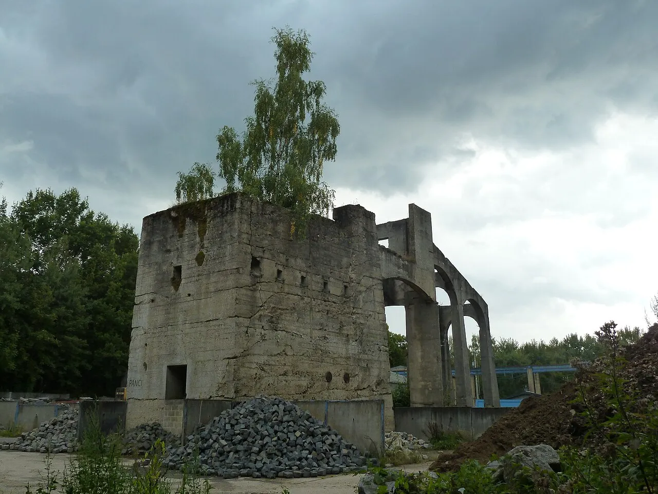 Marmorwerk-Stonebreaker