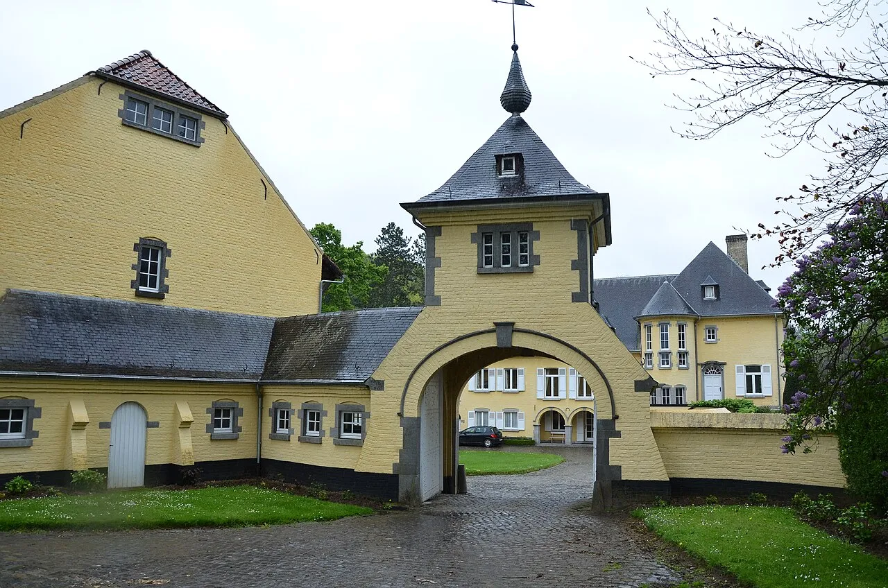 Manebroekkasteel