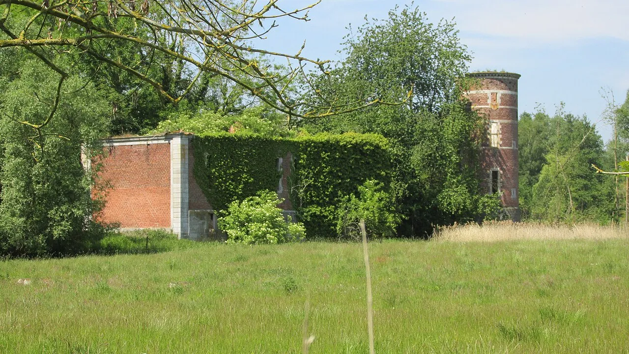 Ruines du château de Hollogne-sur-Geer