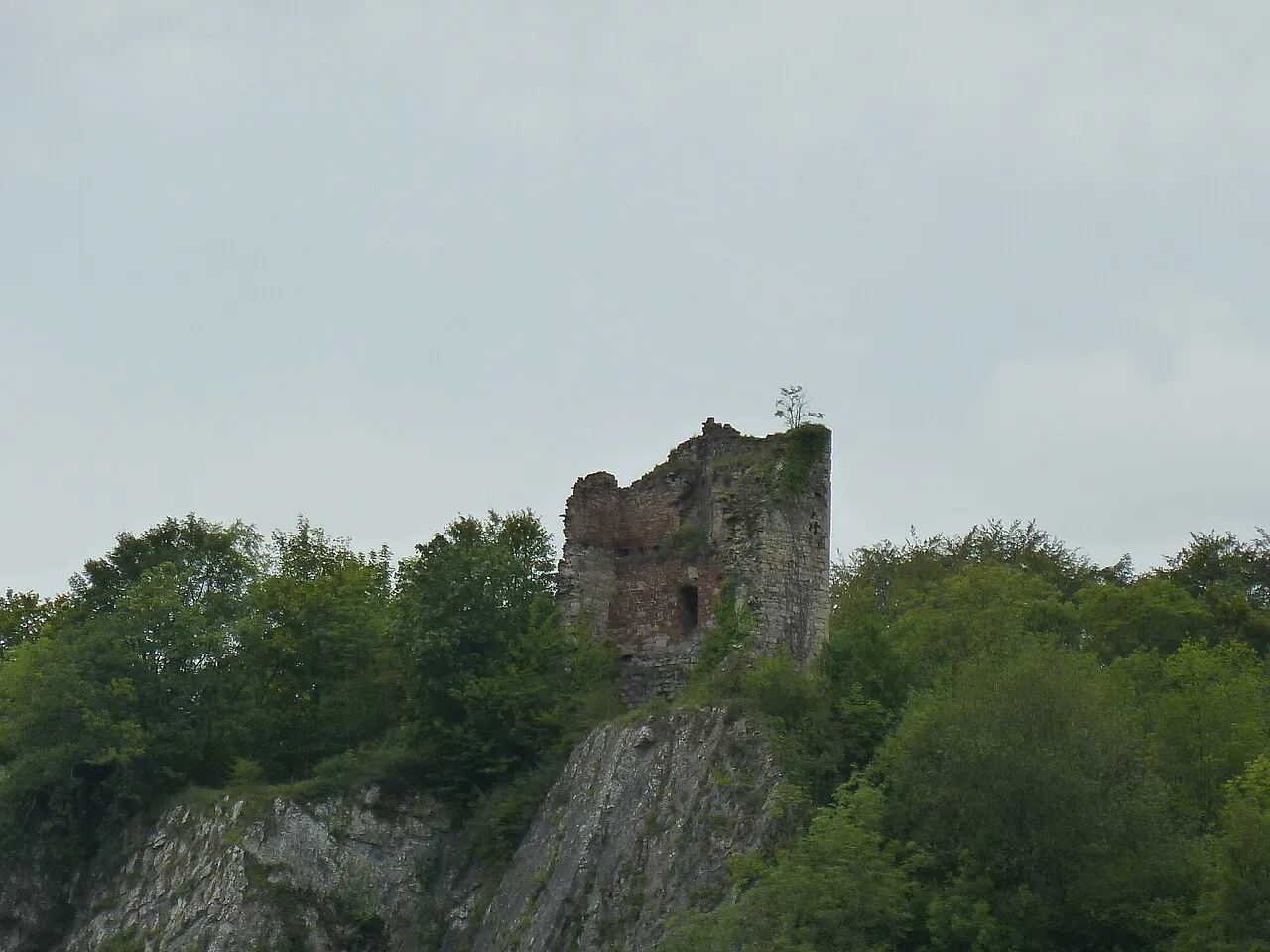 Ancien château d'Amblève