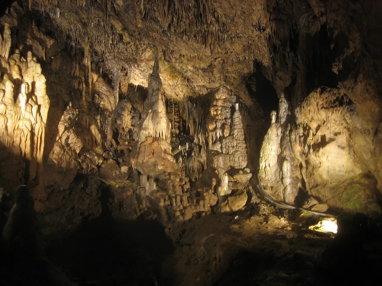 Trou de Han (Grottes de Han)