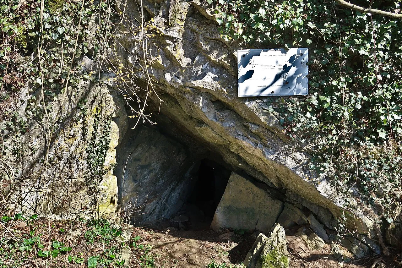 Grottes ossuaires