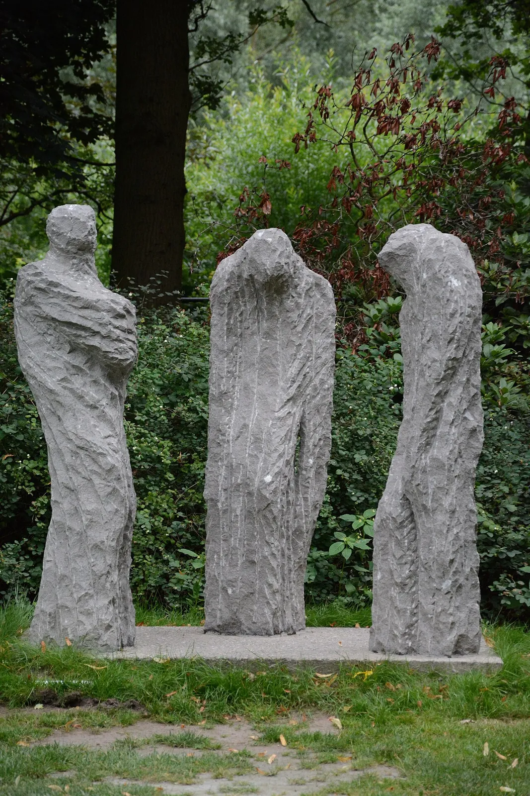 Drie staanden