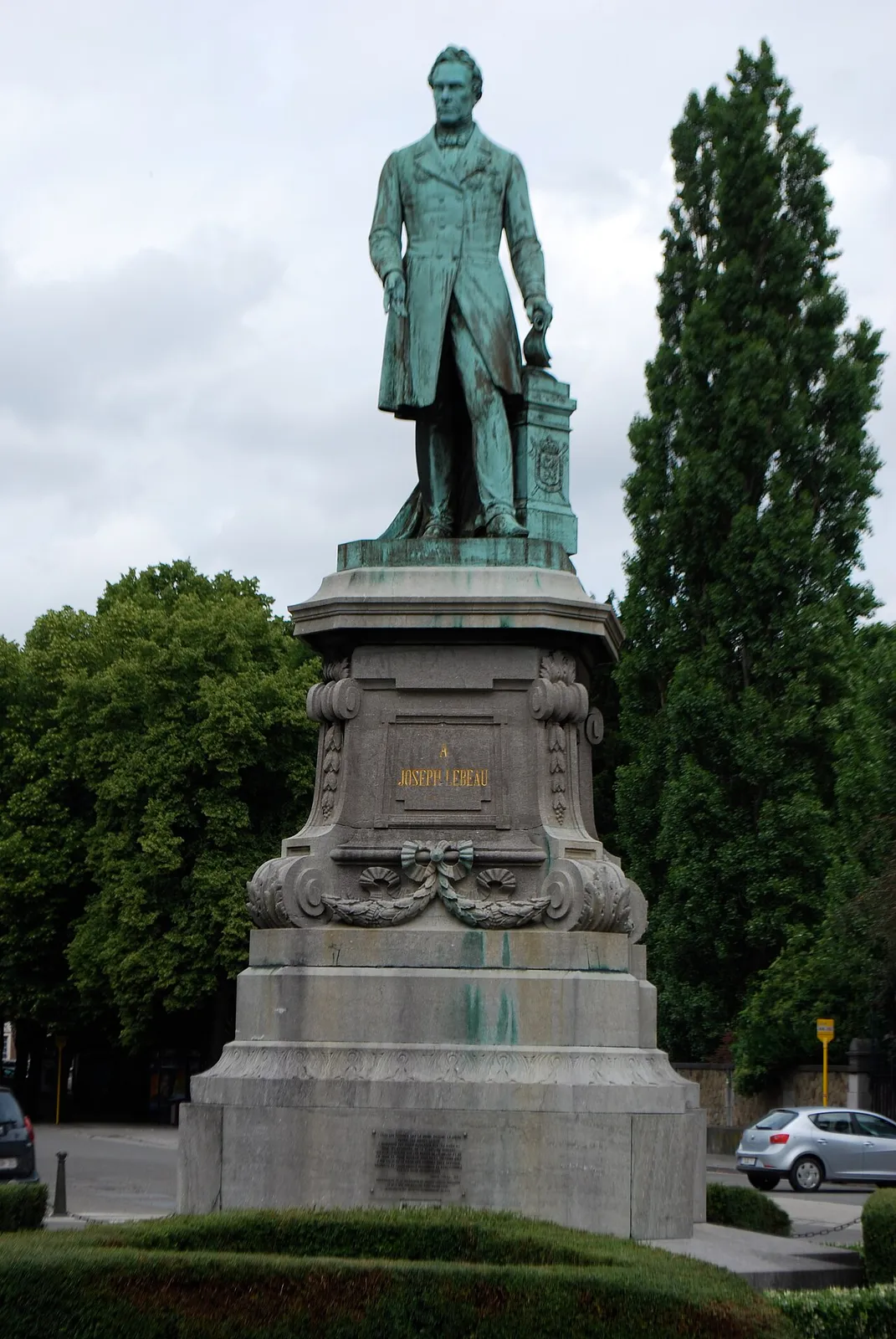 Statue de Joseph Lebeau