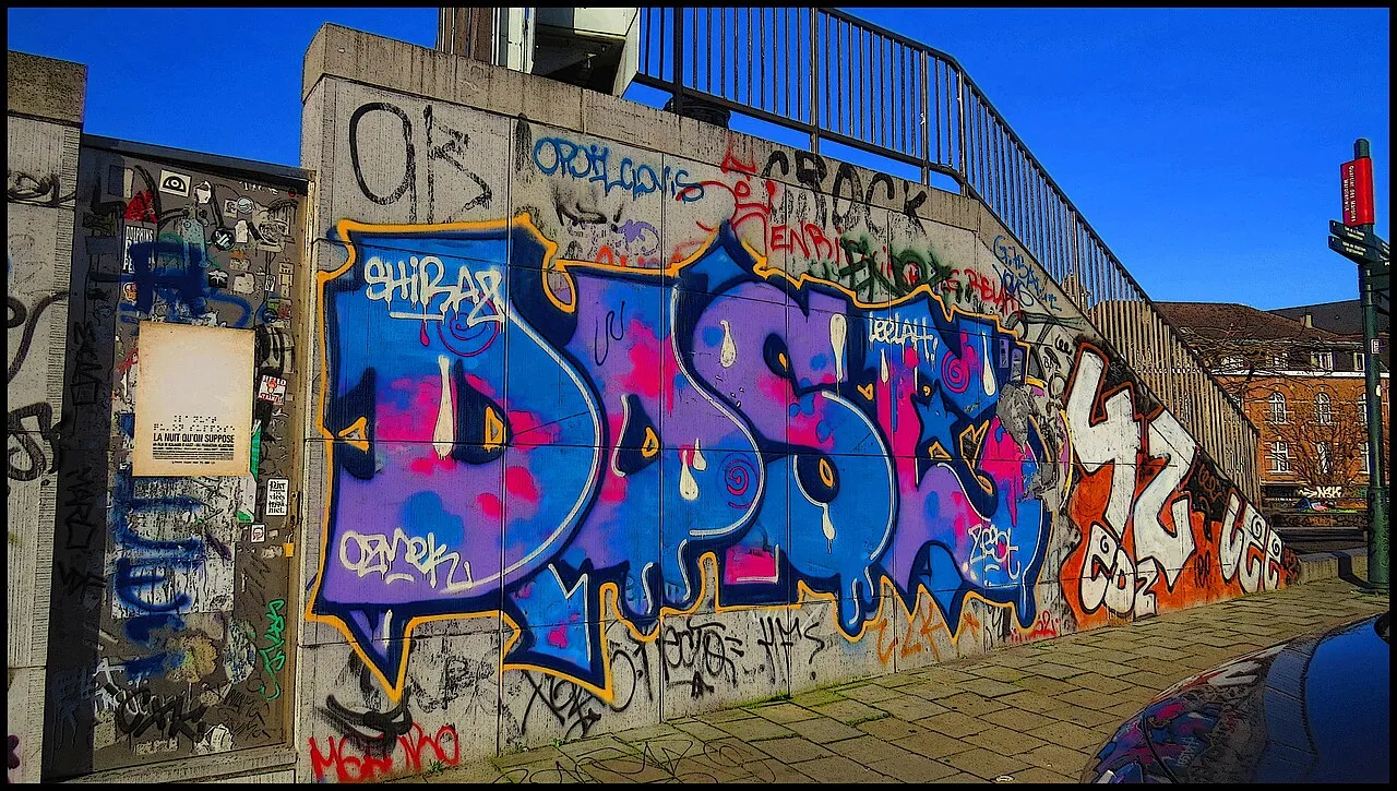 Wall of truth