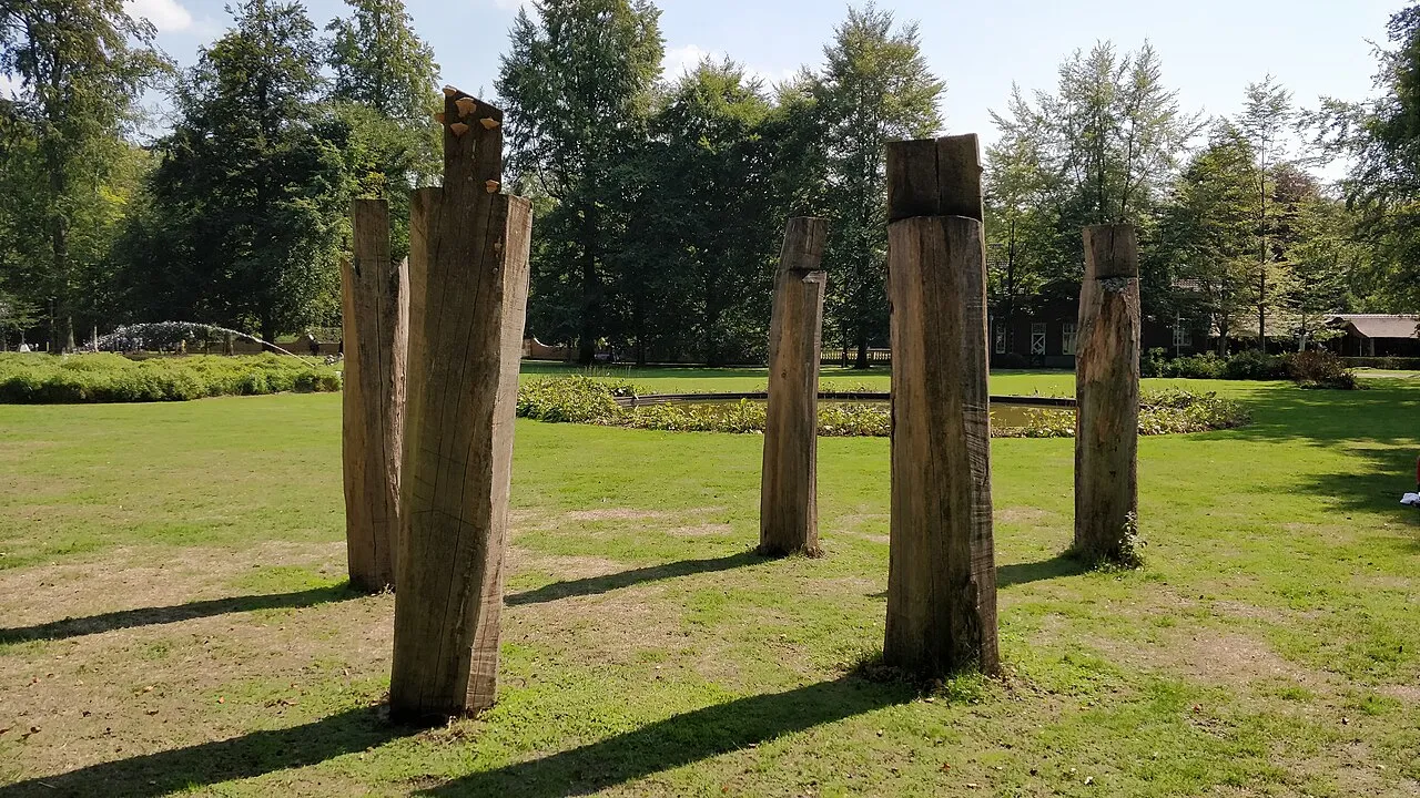 Agora